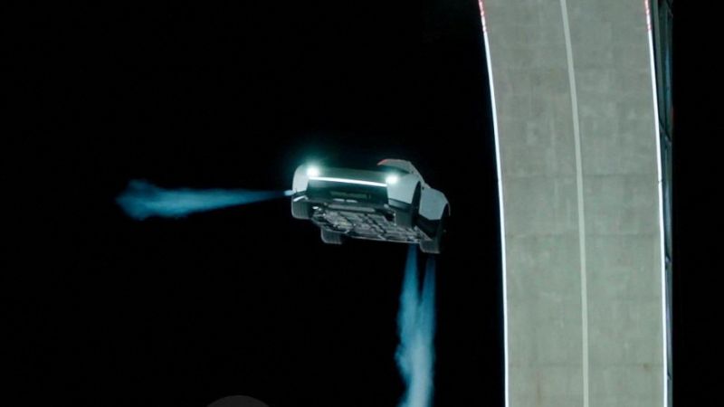 2026-10-16t014704z-772485108-rc214oa3y5ko-rtrmadp-3-tesla-roadster