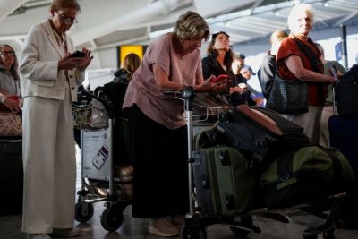 Massive disruption hits UK airports after air traffic control issue