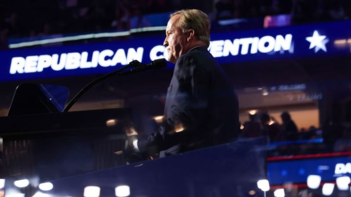 It’s official: Trump’s midterm convention was a bust